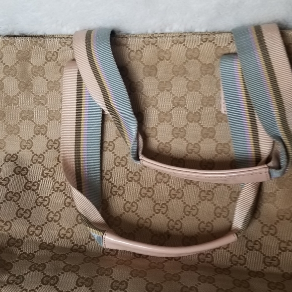 Gucci Bag - Picture 7 of 13